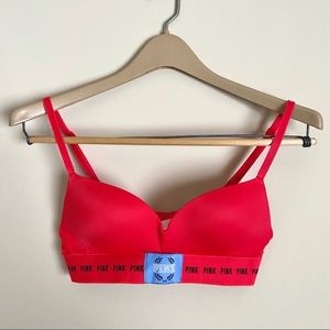 🇺🇸 20% OFF -PINK VS Wireless Wear Everywhere Bra